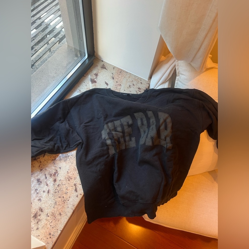 The BAR black crewneck
